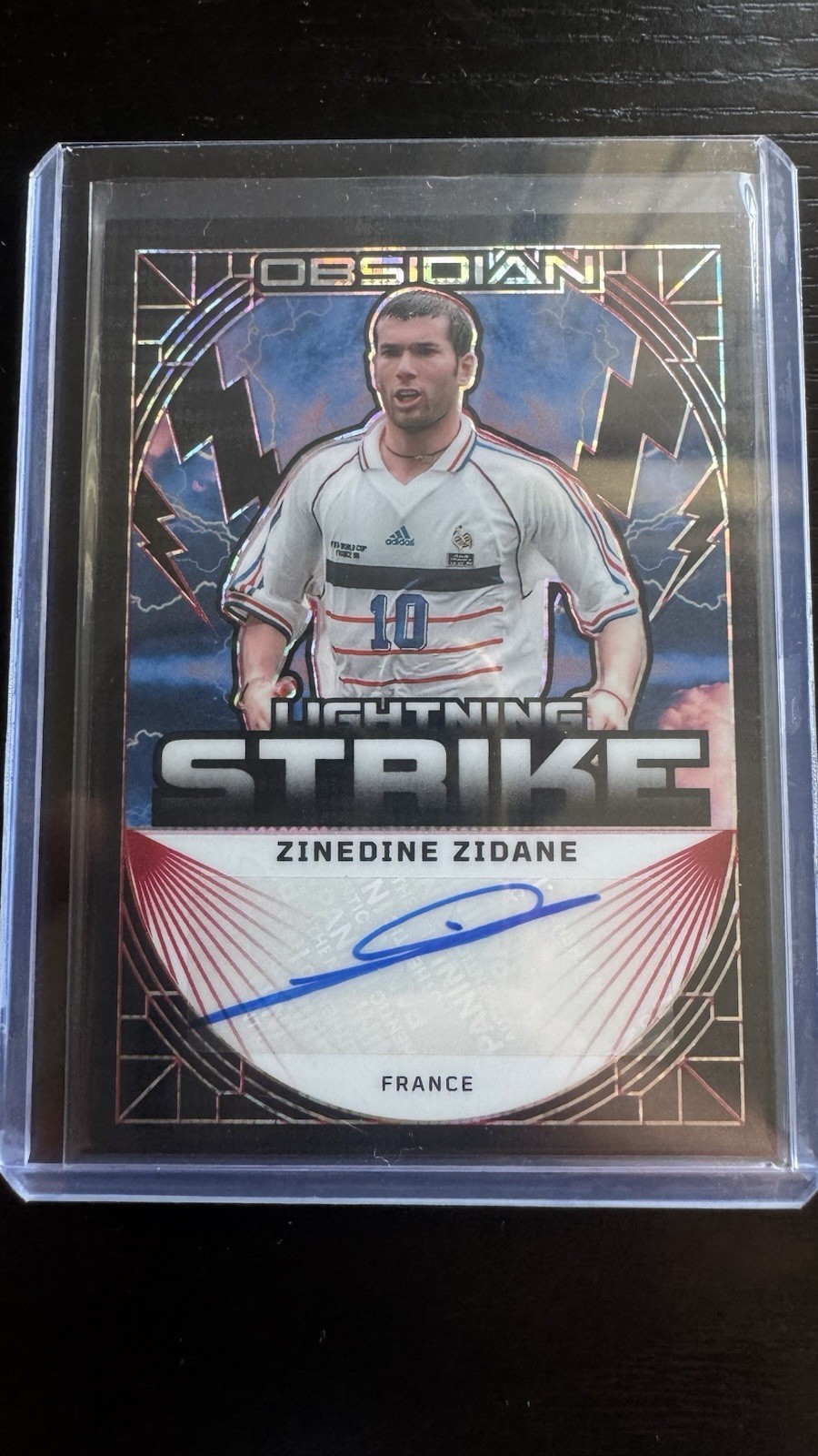 2024-2025 Panini - Obsidian Soccer Zinedine Zidane Lightning Strike Auto 1/2  #1