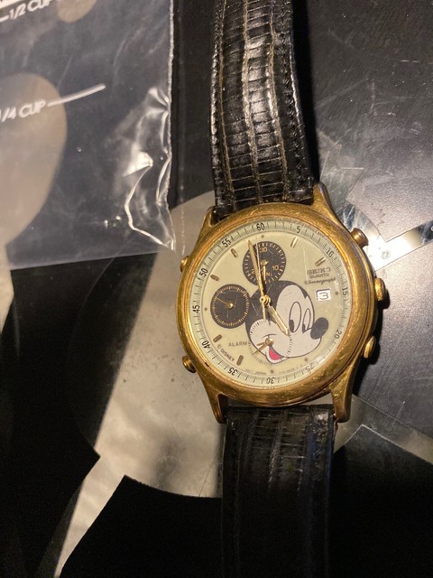 seiko mickey mouse chronograph watch