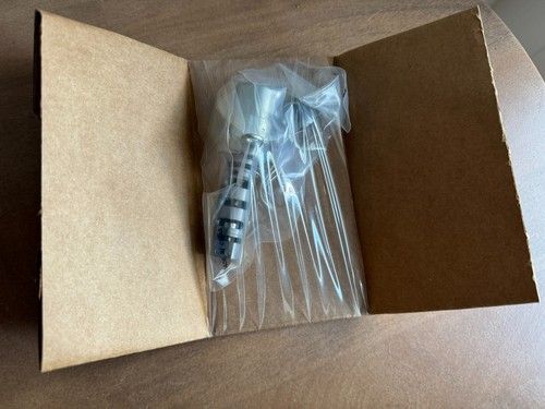 Cardone 7v3000 VVT Variable Valve Timing Solenoid New - Picture 2 of 3