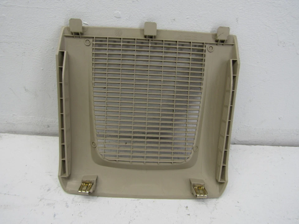 Paquete Bandeja Cubierta REGAL 2011 2012 Trasero Paquete Estante Parrilla Central Borde OEM Foto 2 de 4