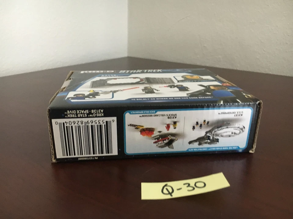 Juego de construcción KRE-O Star Trek SPACE DIVE #A3138 con tecnología ligera 2013 TOTALMENTE NUEVO Foto 2 de 3