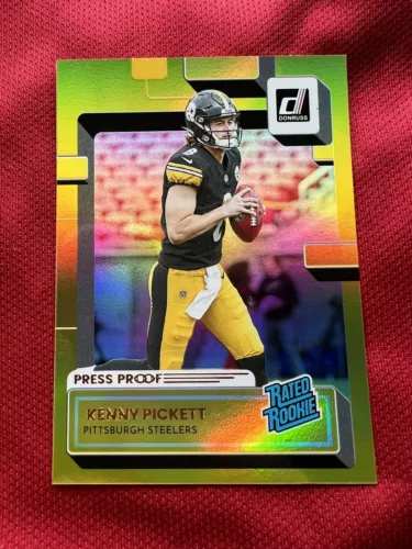 2022 Donruss Kenny Pickett Holo Premium Rated Rookie Press Proof Gold #301