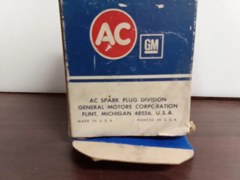 Medidor de tablero voltímetro AC GMC, no se puede leer el número de pieza Foto 2 de 4