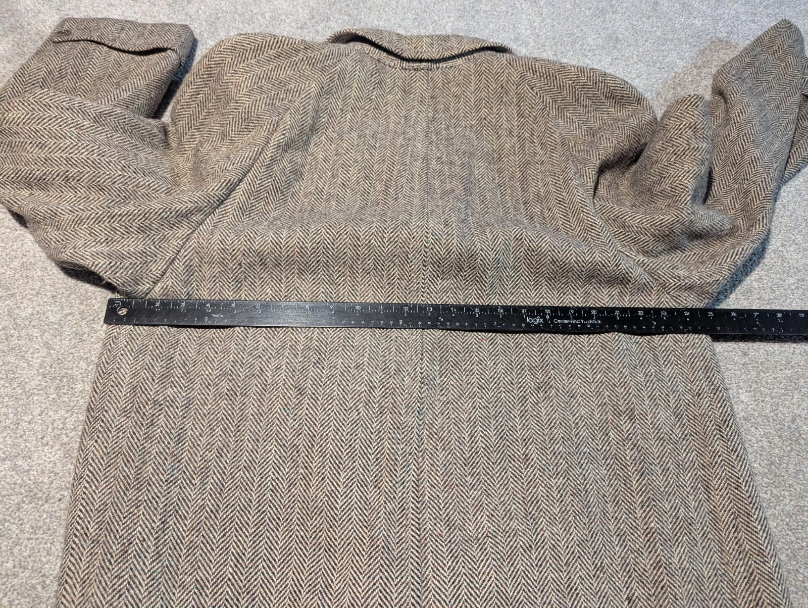 Vintage Harris Tweed Coat Mens 46? 1950s 60s Herringbone Wool Jacket - product detail image 7