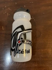 🥝 PLASTIC ZEFAL WATER BOTTLE CAGE BIKE MOUNT AND WATER BOTTLE NEW NO Box