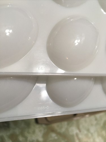 Tupperware Teufel Eierhalter Träger Tablett Behälter 723-3 Vintage hellbraun Boden EUC - Bild 4 von 12