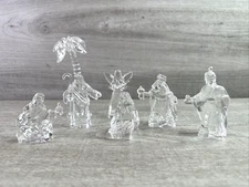 Unbranded 7 Piece Nativity Scene Sparkly Clear Lucite