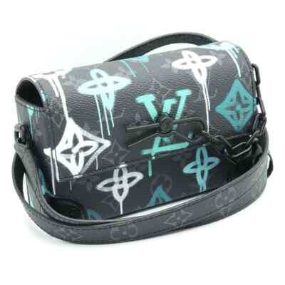 LOUIS VUITTON MONOGRAM ECLIPSE STEAMER WEARABLE WALLET BAG M81852 W17.5XH12XD6CM