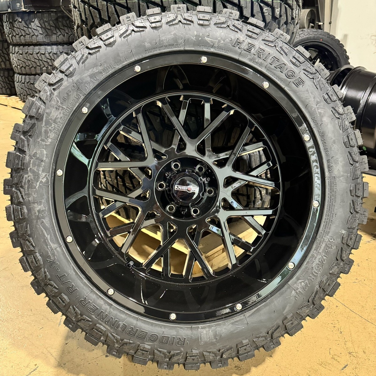 【jesse#22】 4 22x12 Vision Rocker Gloss Black Wheels 35