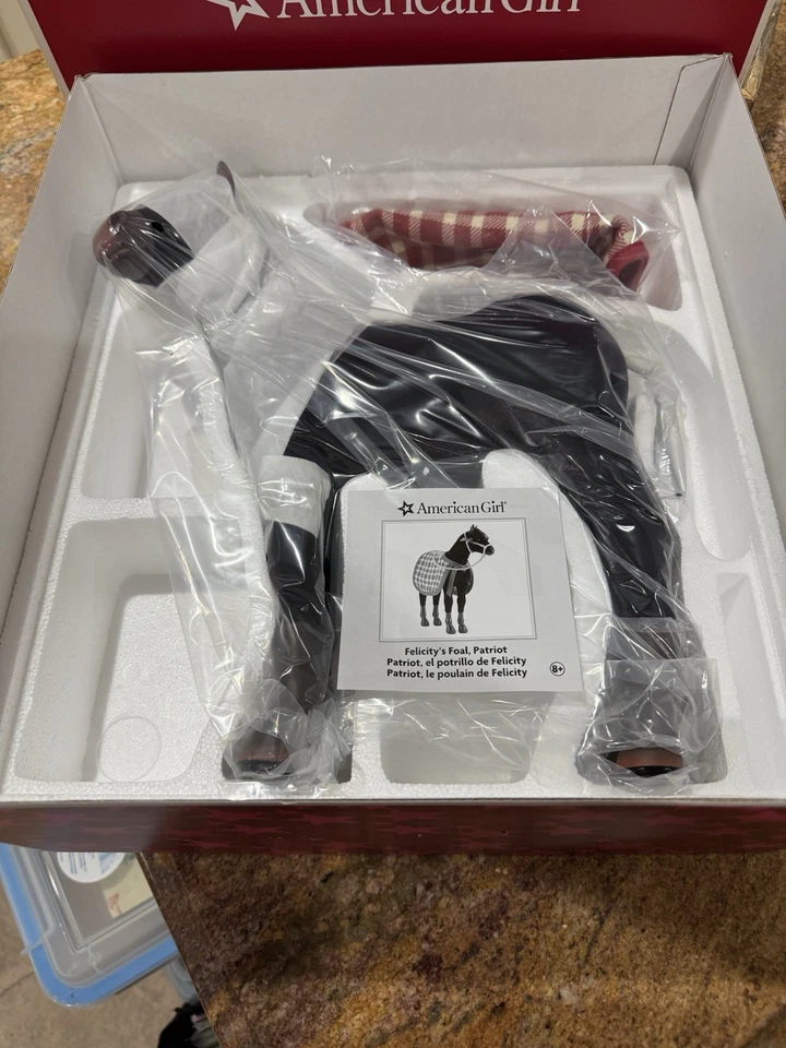 American Girl 2008 Felicity's Foal Patriot nuevo con caja original y embalaje raro retirado Foto 2 de 4