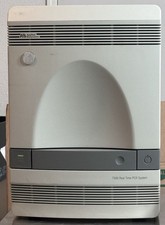 Applied Biosystems 7500 Real Time PCR System Model Number 4345241