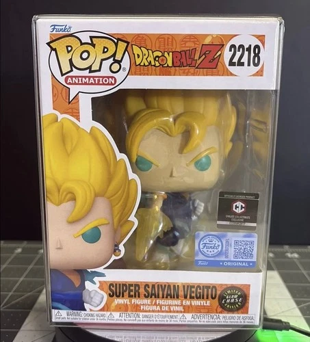 Funko Pop! Dragon Ball Z Super Saiyan Vegito #2218 Chalice  Glow Chase