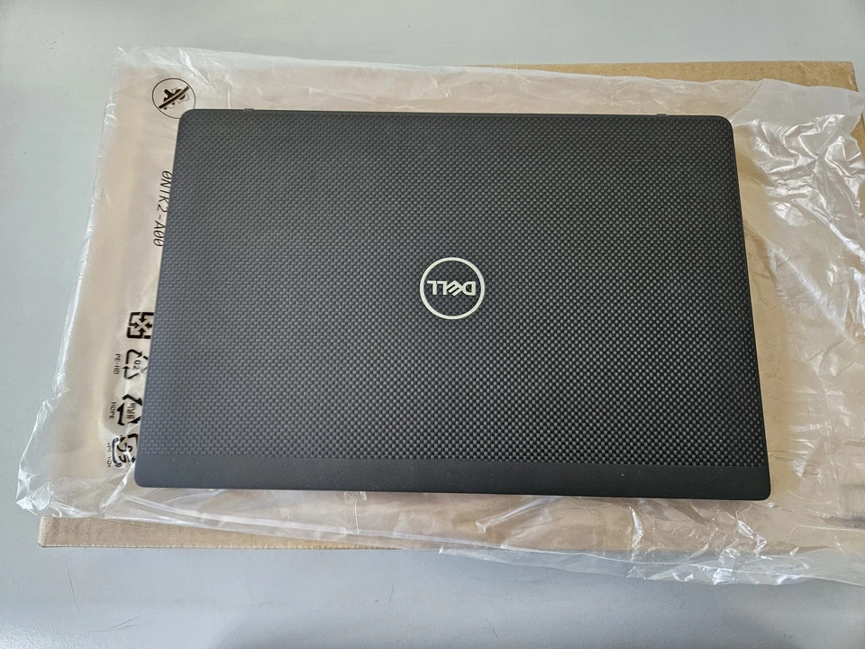 Dell Latitude 7400 · i5-8365U · 8GB · 250GB, photo 1 of 5