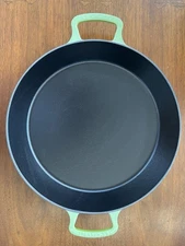 Le Creuset Round Paella Pan - 3.25 Qt - Kiwi - NIB