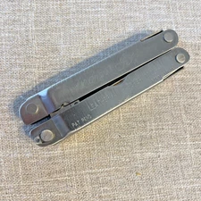 Leatherman Super Tool Multi 11-Tool Supertool Pocket Knife Pliers File Saw 0500