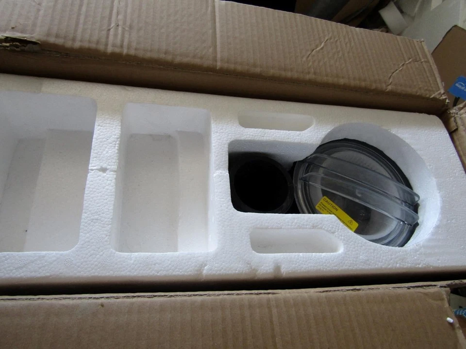 VEVOR In/Above Ground Pool Pump, 2 HP, Self Priming Single Speed Pool spa pump - Image 4 of 4