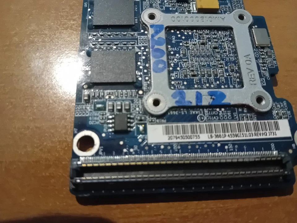 Toshiba A200 A215 A210 VGA Graphics Card LS-3661P 256MB G72M HYN 256M - Image 3 of 4