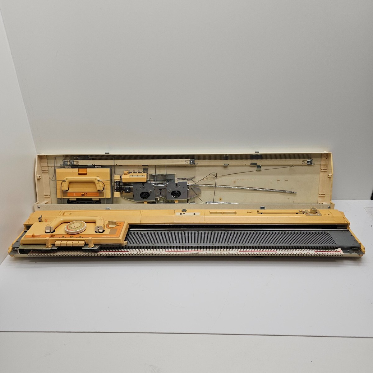 HP569 BROTHER 編み機 KH-588 昭和 レトロ Brother knitting Weaving machine Auto L KH-588 Vintage Showa