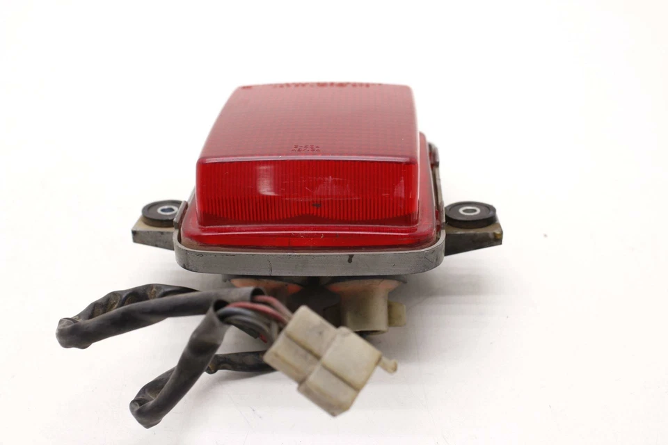 Kawasaki Ninja 1000r 1986 OEM LUZ TRASERA LUZ DE FRENO TRASERA R5,BX32 Foto 3 de 4