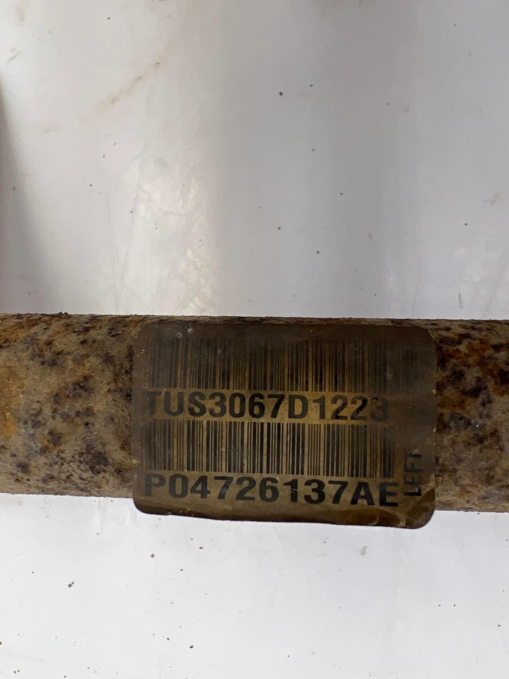 Dodge Charger 2006-2008 eje trasero CV conductor LH tracción trasera 6 cilindros solo OEM 04578431AD Foto 4 de 4