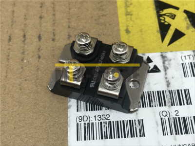 1QTY Brand New Module ST BUF460AV           Quality Assurance 100%