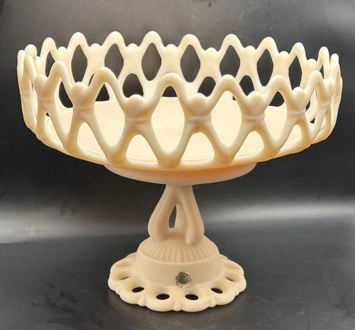 VTG WESTMORELAND Doric Almond Milk Glass 9” Footed Round Pedestal Bowl