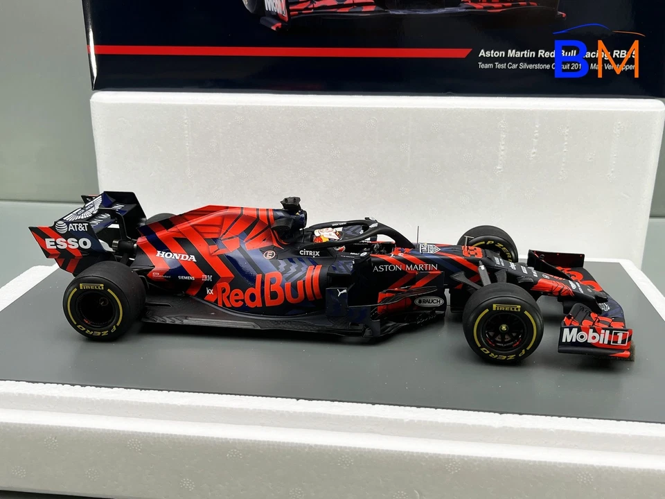 1:18 Spark 18S459 Aston Martin RedBull Racing RB15 auto di prova Silverst II 3 H 0174 - Immagine 2 di 2