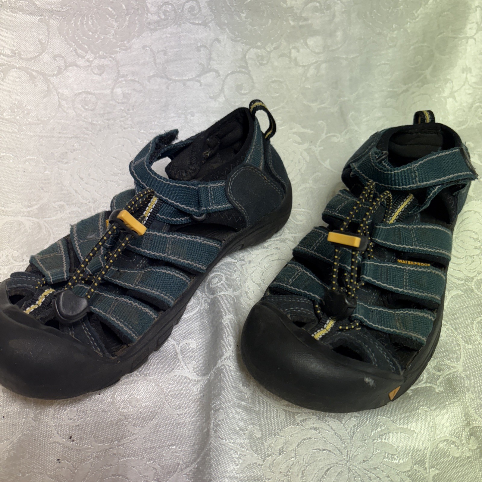 Sandali da trekking impermeabili Keen XT 0305 Newport donna taglia 4 blu punta chiusa U