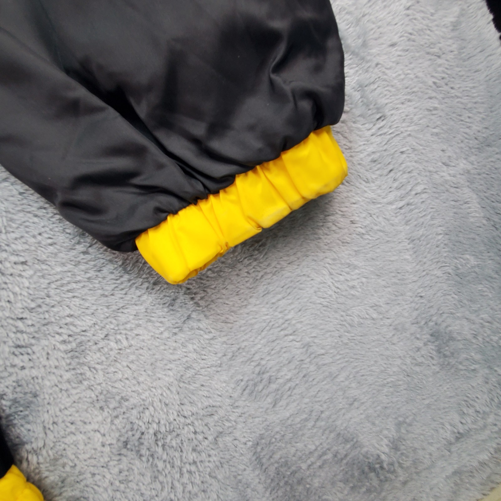  Checkered Flag Sports Nascar Kenseth #17 Zip Up Racing Jacket Lg Black/Yellow 