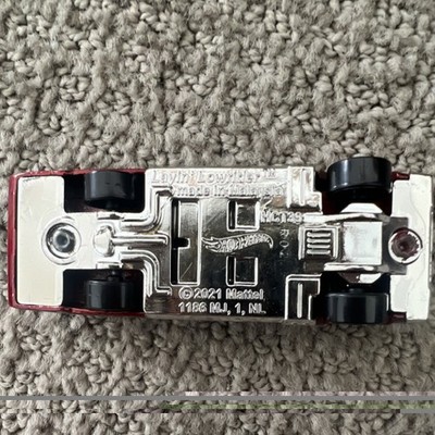 Hot Wheels Layin' Lowrider 1:64 Red Pink Diecast Car Model Collectible 2021