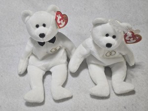 Ty Beanie Babies Mr. & Mrs. Bear Wedding Couple Plush Set