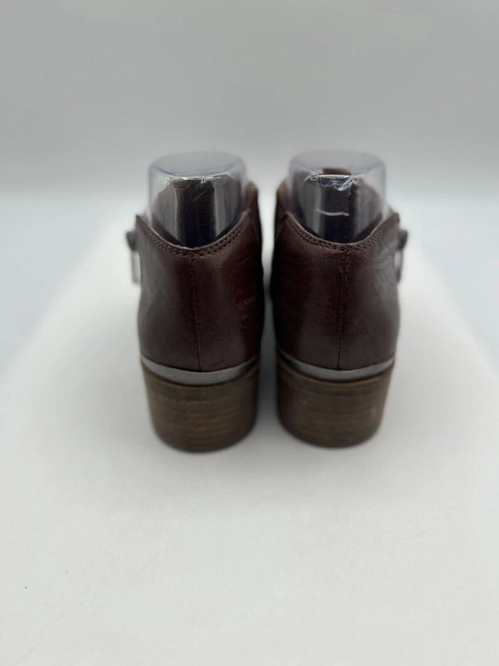 Lucky Brand Kobe's Slip-On Women's Sz 7M Brown Leather Upper Zip Boot - Image 3 of 4