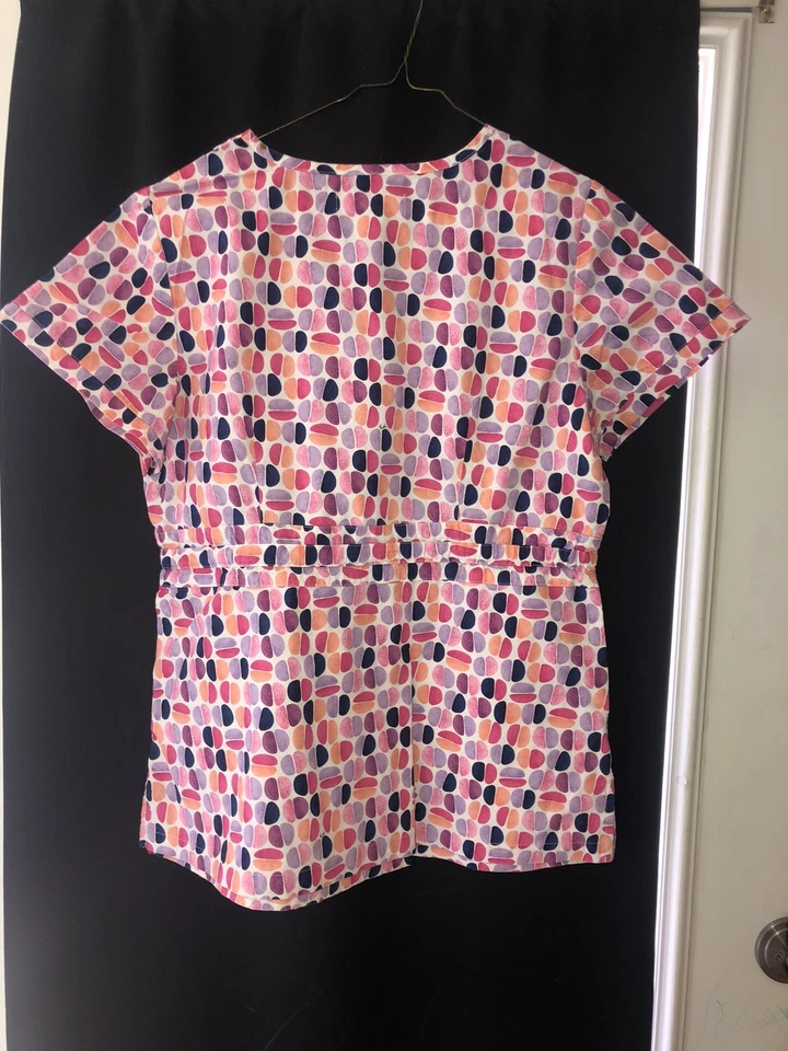 Women’s Scrub Top - Image 2 of 3