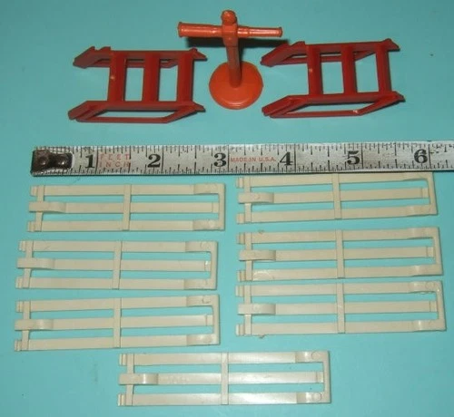 10 Pcs. Old 1950's Marx Cape Canaveral Accessories