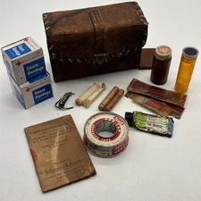 VTG 1933 Boy Scouts of America first aid handbook and supply kit Leather Case