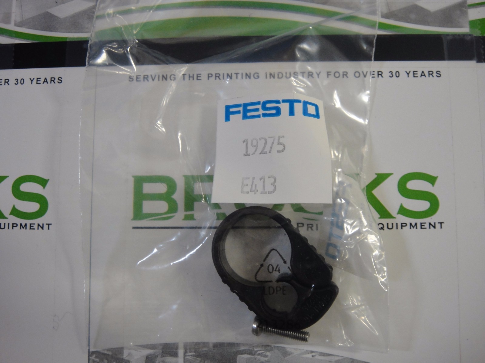 1pc new Festo SMBR-16 Mounting Kit19275