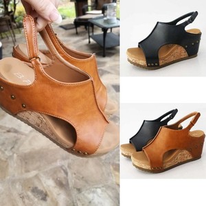 black and tan platform sandals