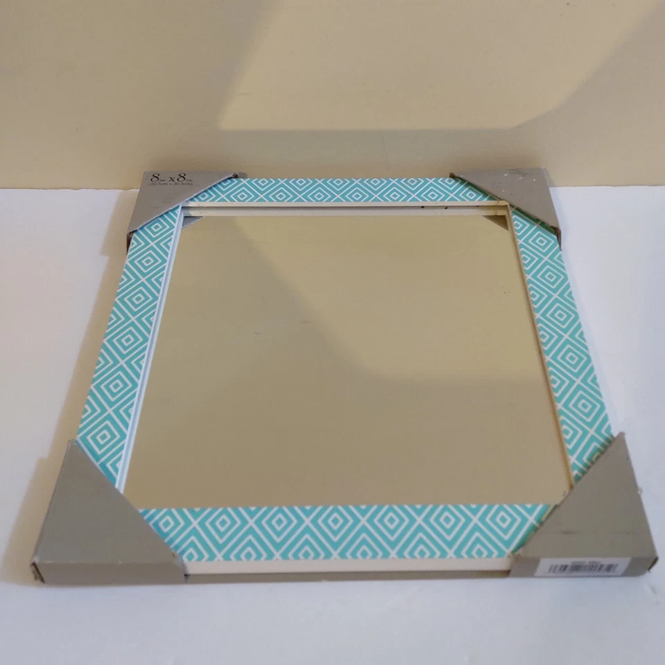 НОВОЕ зеркало с рамой Malden Chevron 8 дюймов x 8 дюймов 20,3 см x 20,3 см бирюзово-белое - Изображение 2 из 4