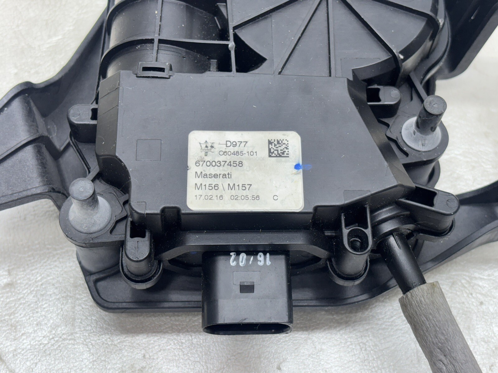 2014-2024 MASERATI QUATTROPORTE TRUNK LID LOCK ACTUATOR MOTOR OEM 670037458