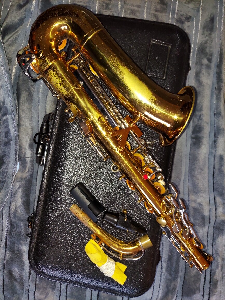 KING 660 Alto Saxophone, USA, Very Good Condition. with Case/Neck
