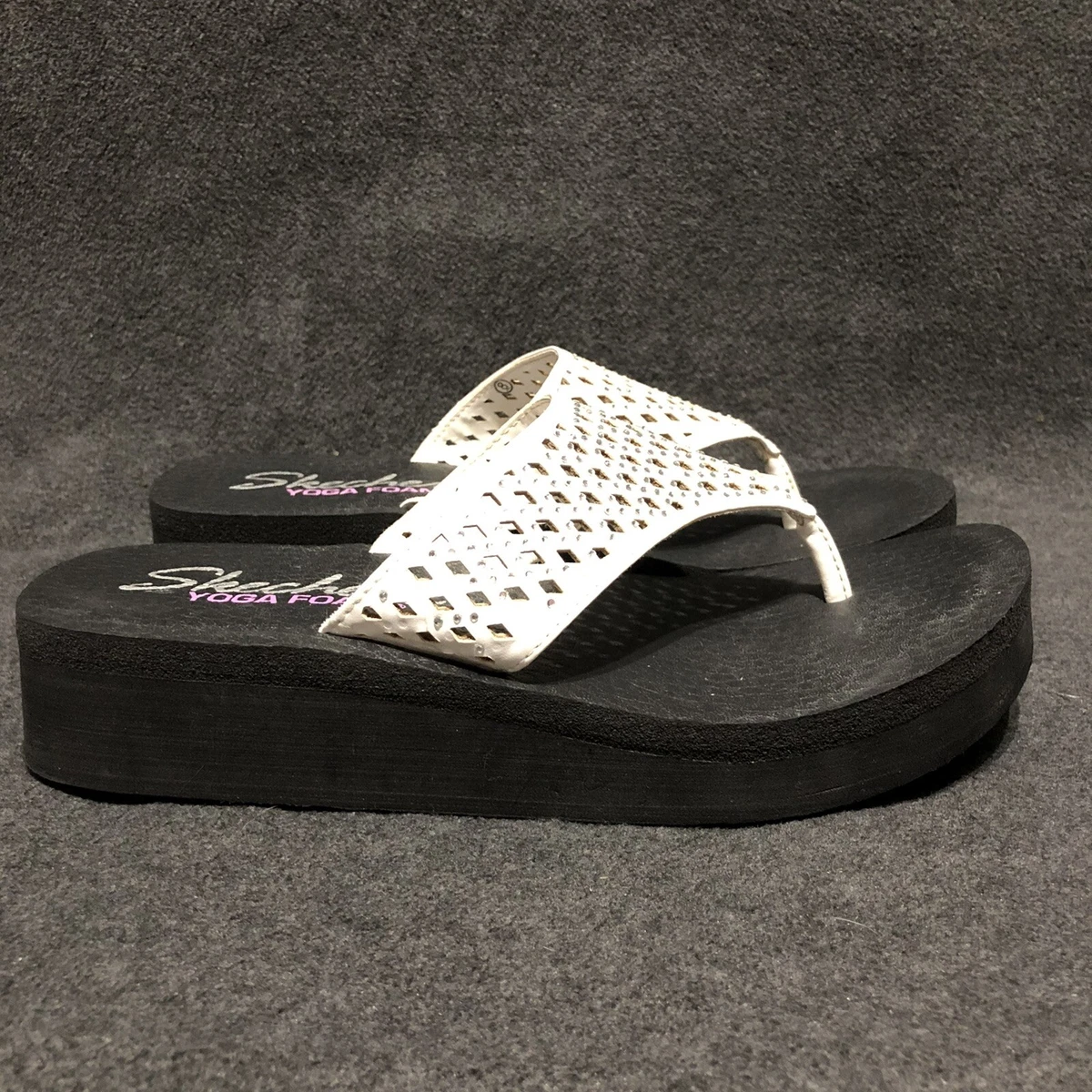 Skechers Yoga Foam Women Size 8 Wedge Platform Sandal White Rhinestone Flip  Flop