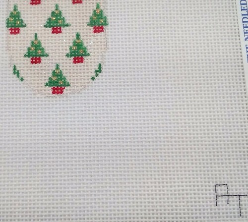 Associated Talents AT needlepoint handpaint Christmas tree Flip Flop FF109 beads - Picture 4 of 6