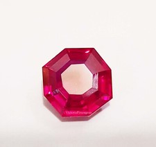 Anello con pietre preziose sfuse in rubino rosso naturale certificato 7,70 ct...