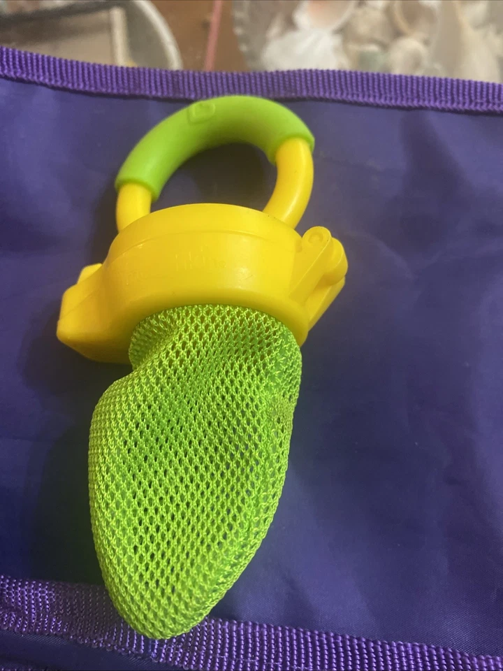 Alimentador de alimentos frescos Munchkin de una sola pieza Foto 3 de 4