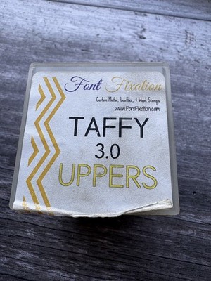 Schriftfixierung Taffy Metall Stempel 3 mm Oberteile