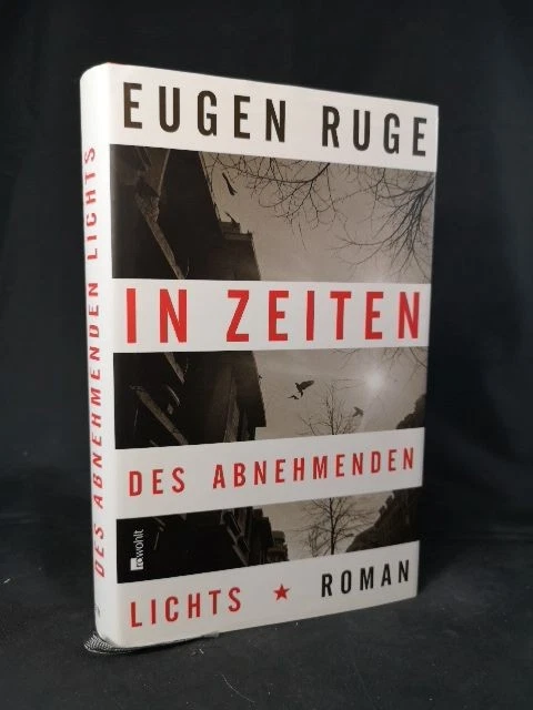 In Zeiten des abnehmenden Lichts [Neubuch] Roman einer Familie Ruge, Eugen: - Bild 1 von 1