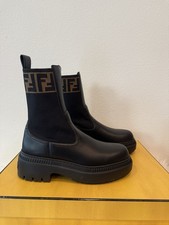 NIB Fendi Domino Logo Knit Fendigraphy Rockok...