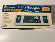 Vintage K-Mart Toy Electronic S Four Thousand TV Video 4 TV Game Console w/ Box