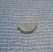 CUB CADET, MTD, SNOWBLOWER TRANSAXLE KEY. 714-0126  NEW OEM PART   D-18