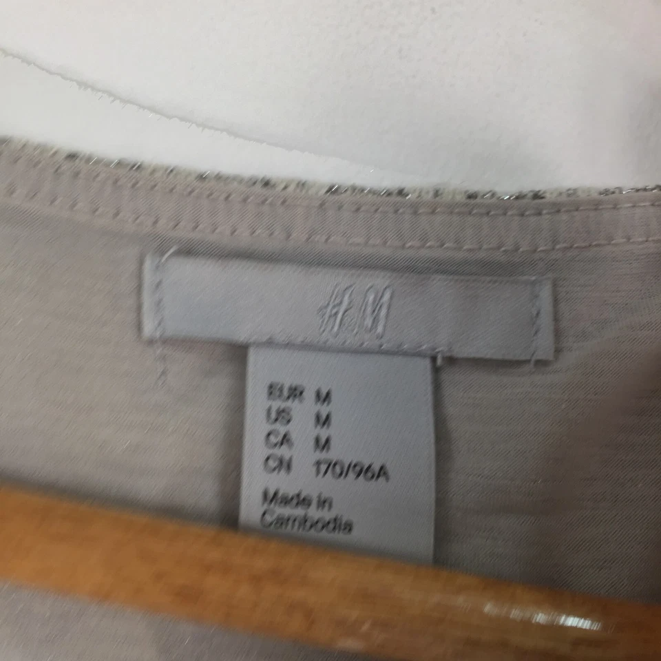 Camiseta sin mangas H&M mujer talla M plateada geométrica elástica sin mangas metálica 048444 Foto 4 de 4